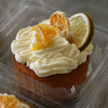 Load image into Gallery viewer, HOMEMADE MANDARIN LIME CAKE