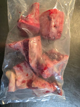 Load image into Gallery viewer, #3 GRASS FED BEEF BOX - LARGE Approx.16~17kg *Frozen