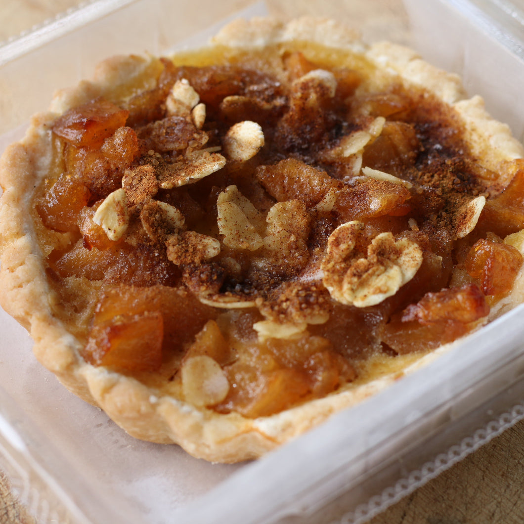 HOMEMADE APPLE CINNAMON CUSTARD TART