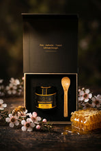 Load image into Gallery viewer, Manuka Honey [Limited Reserve] MGO 1700+ |150G GIFT BOX *Ultimate Strength

