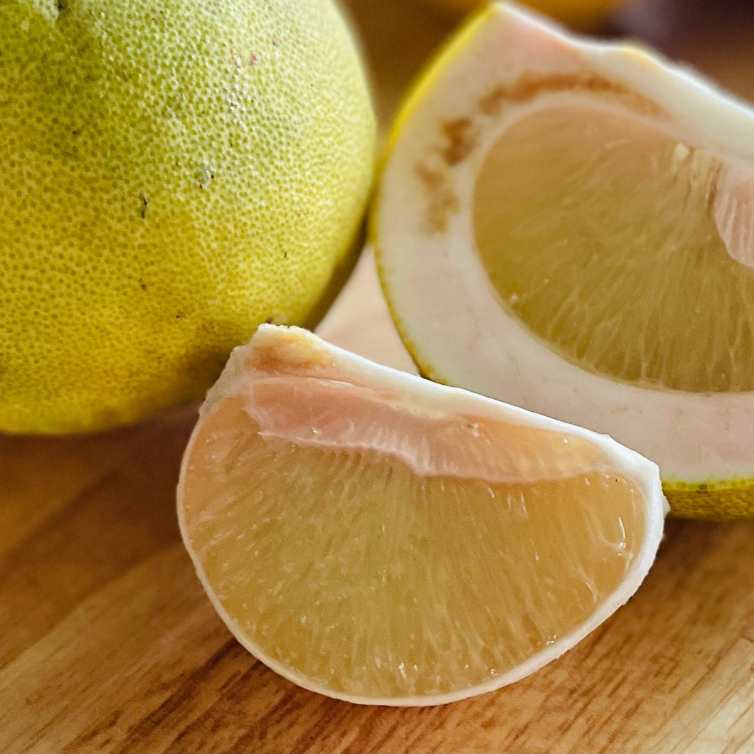 POMELO Pink/White *each - ORGANIC (EDEN FARMERS)