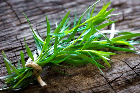 HERBS SWEET TARRAGON - ORGANIC (EDEN FARMERS)